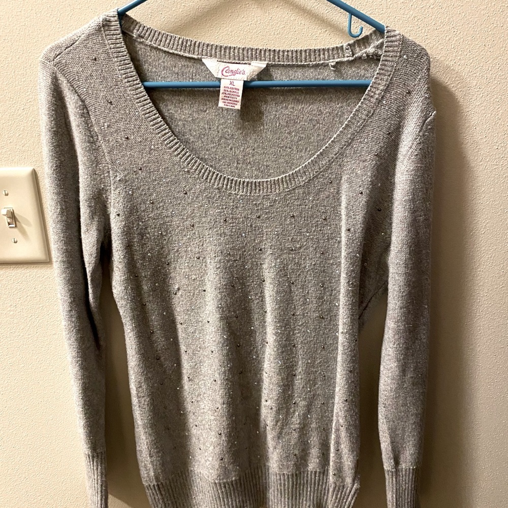 Candie’s Gray Sweater with sequins